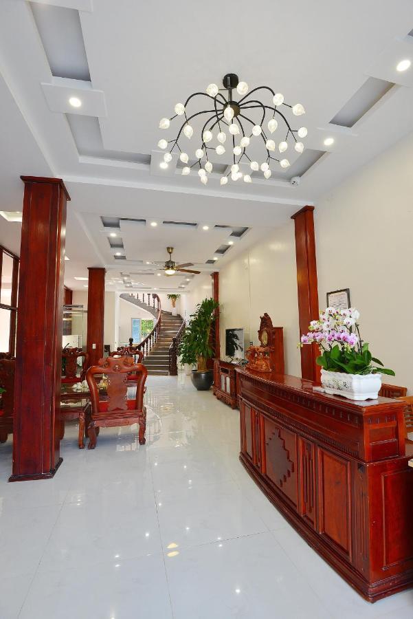 Hotel Khach San Dong Phuong Lang Son Esterno foto