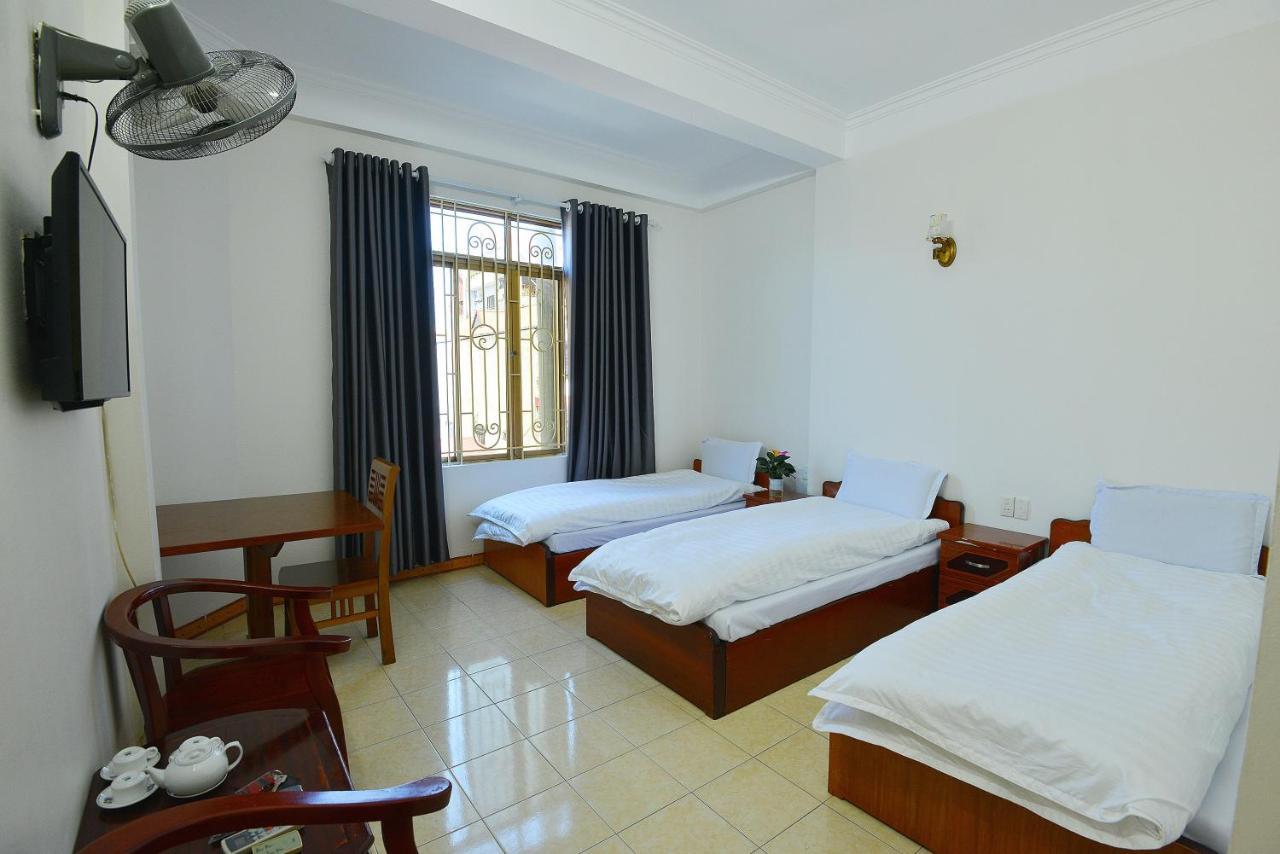 Hotel Khach San Dong Phuong Lang Son Esterno foto