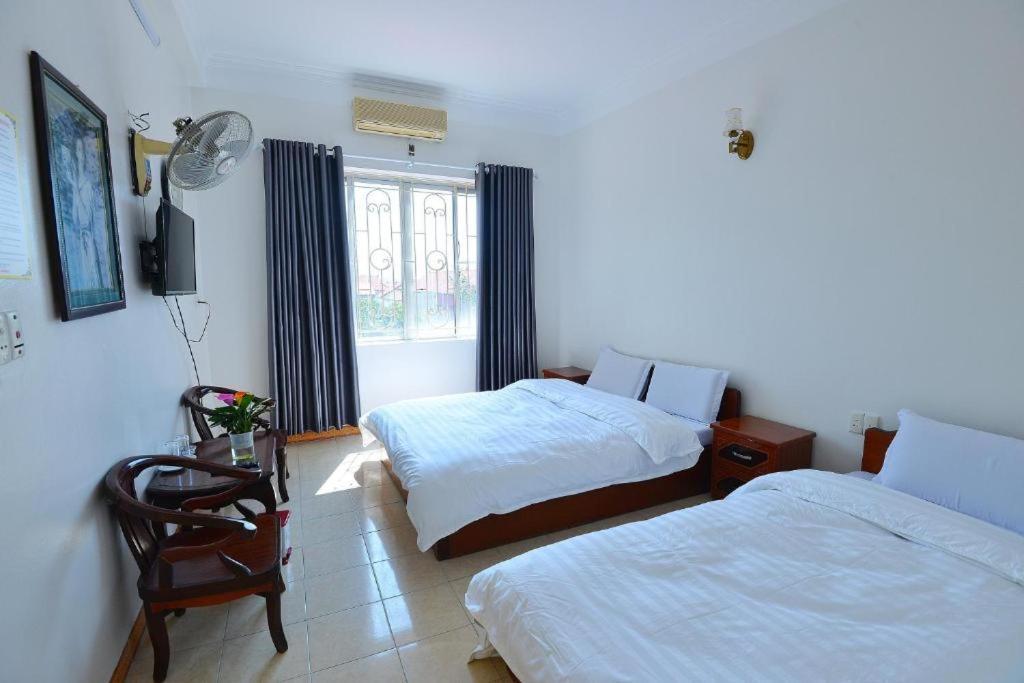 Hotel Khach San Dong Phuong Lang Son Esterno foto